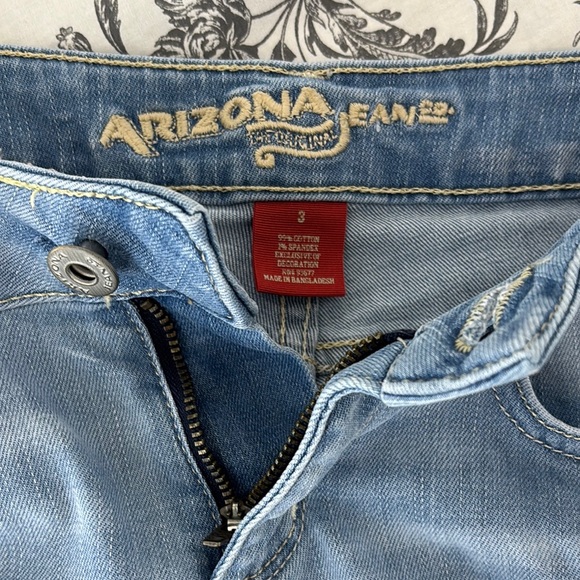 Arizona Jean Company Jean Shorts | Distressed Light Wash - Picture 6 of 6